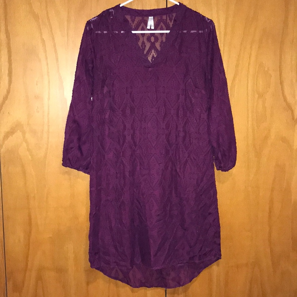 3/4 sleeve dress: burgundy